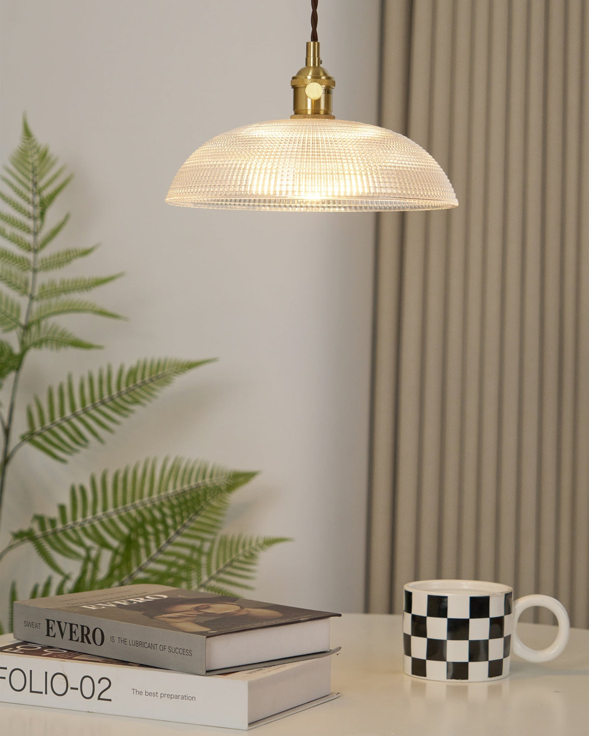 Nivelle Glass Pendant Lamp-Moonnatur