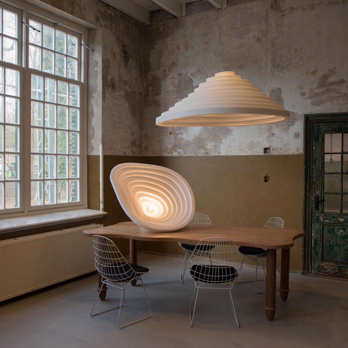 Alwynune Resin Pendant Light-Moonnatur