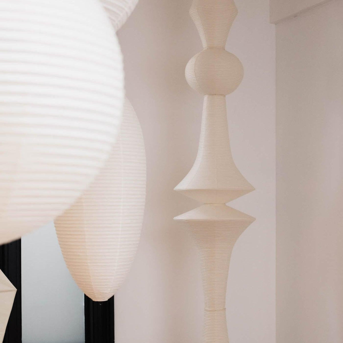 Denelmoss Mulberry Paper Pendant Light-Moonnatur