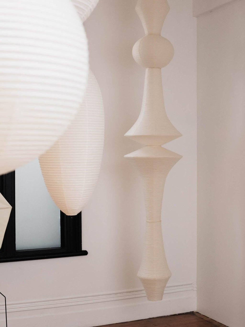 Laelena Paper Pendant Light-Moonnatur