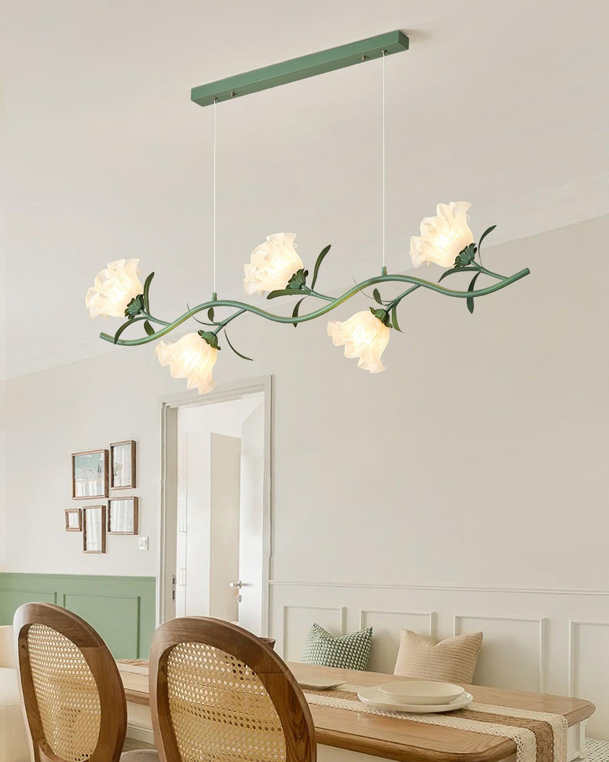 Nelynlyn Acrylic Chandelier-Moonnatur