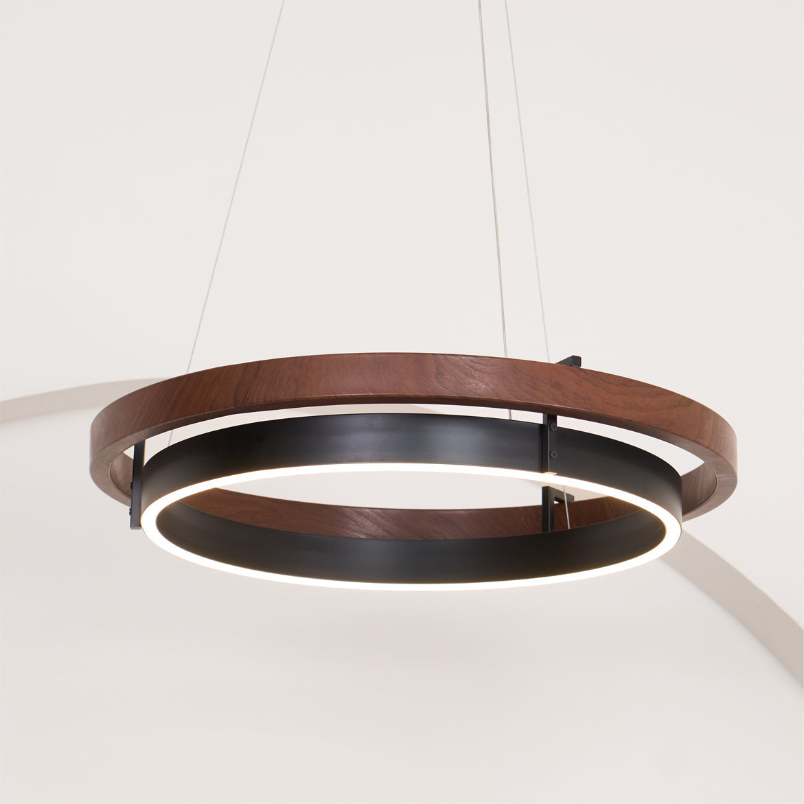 Erlenbrook Wood Chandelier-Moonnatur