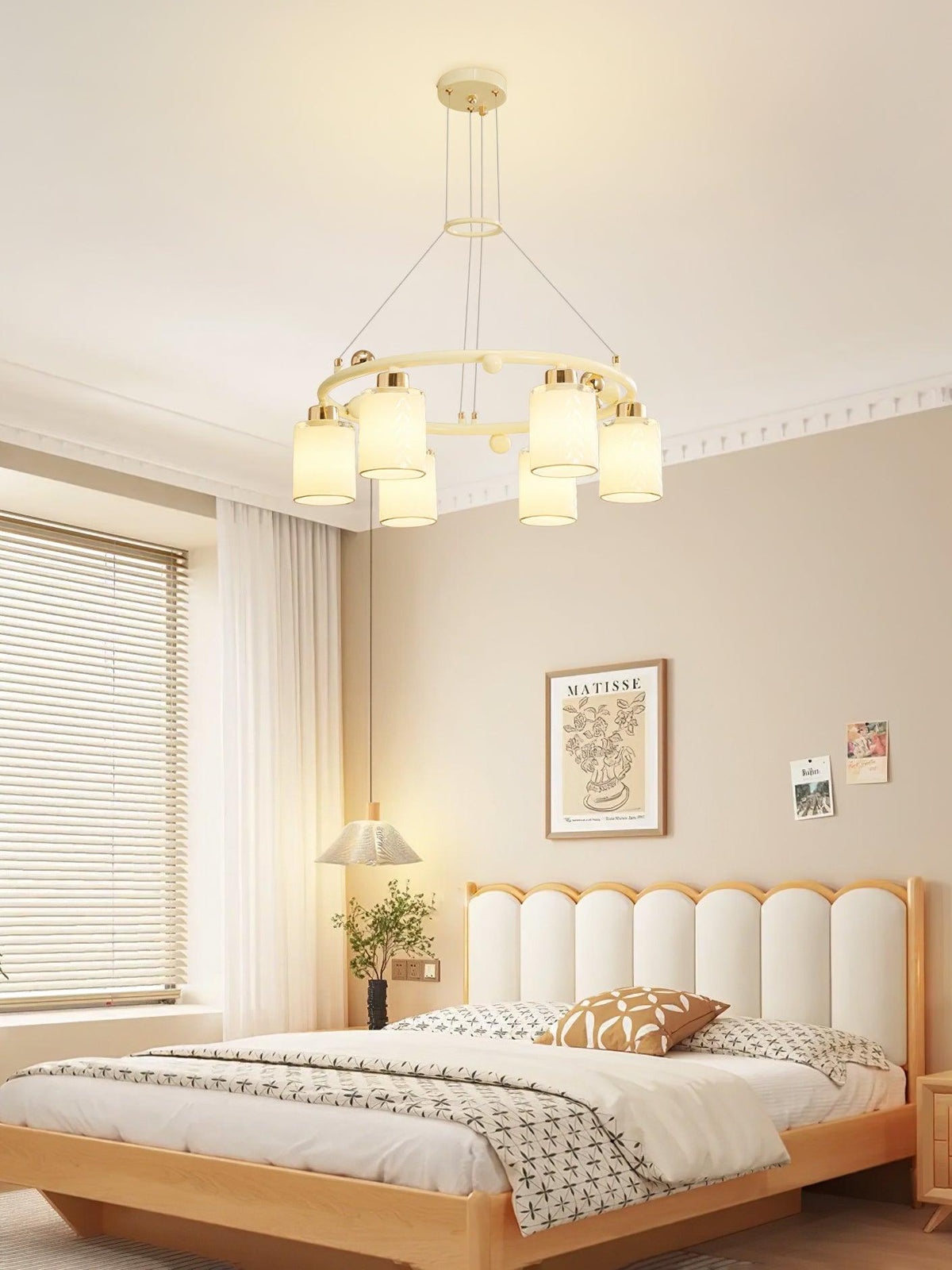 Larenfield Glass Chandelier-Moonnatur