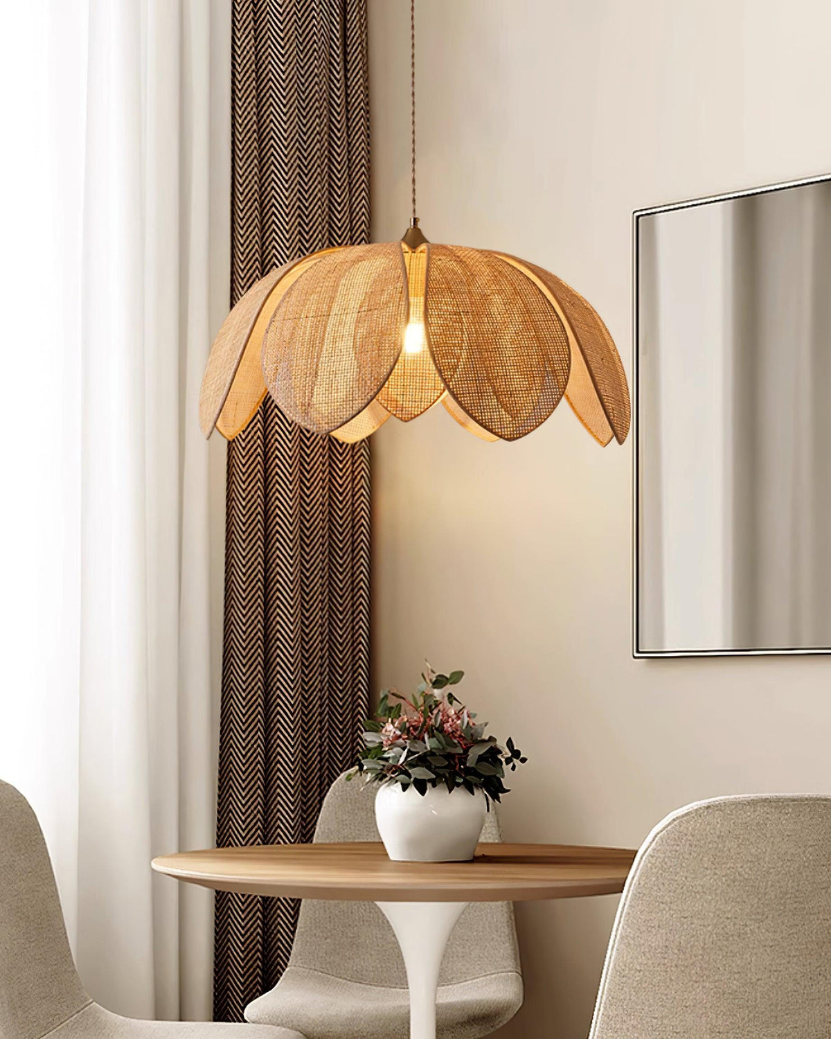 Rovenevia Rattan Pendant Light-Moonnatur