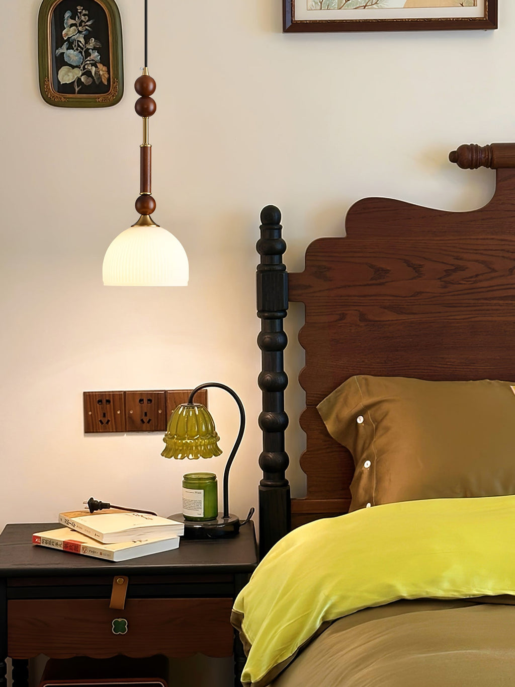 Ilvenenna Wood Pendant Light-Moonnatur