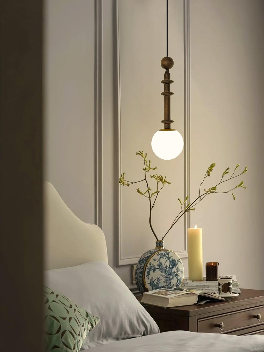 Qavora Glass Pendant Light-Moonnatur