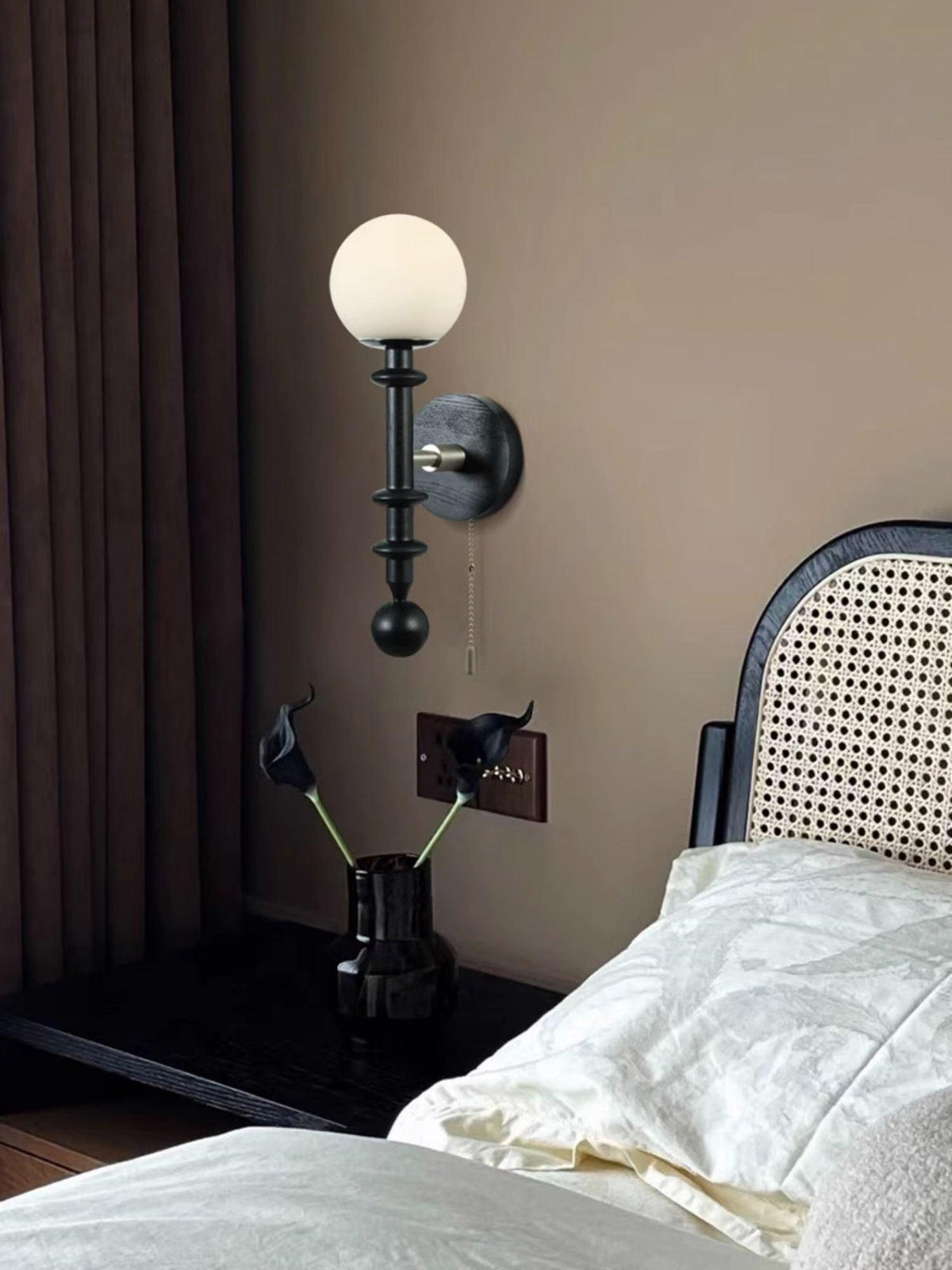 Davenena Wood Wall Light-Moonnatur