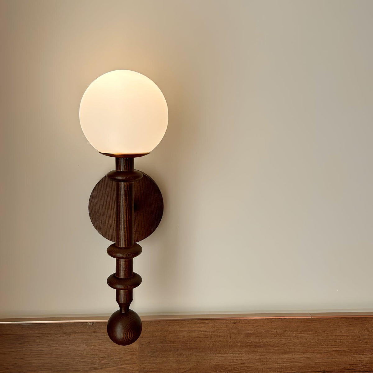 Davenena Wood Wall Light-Moonnatur