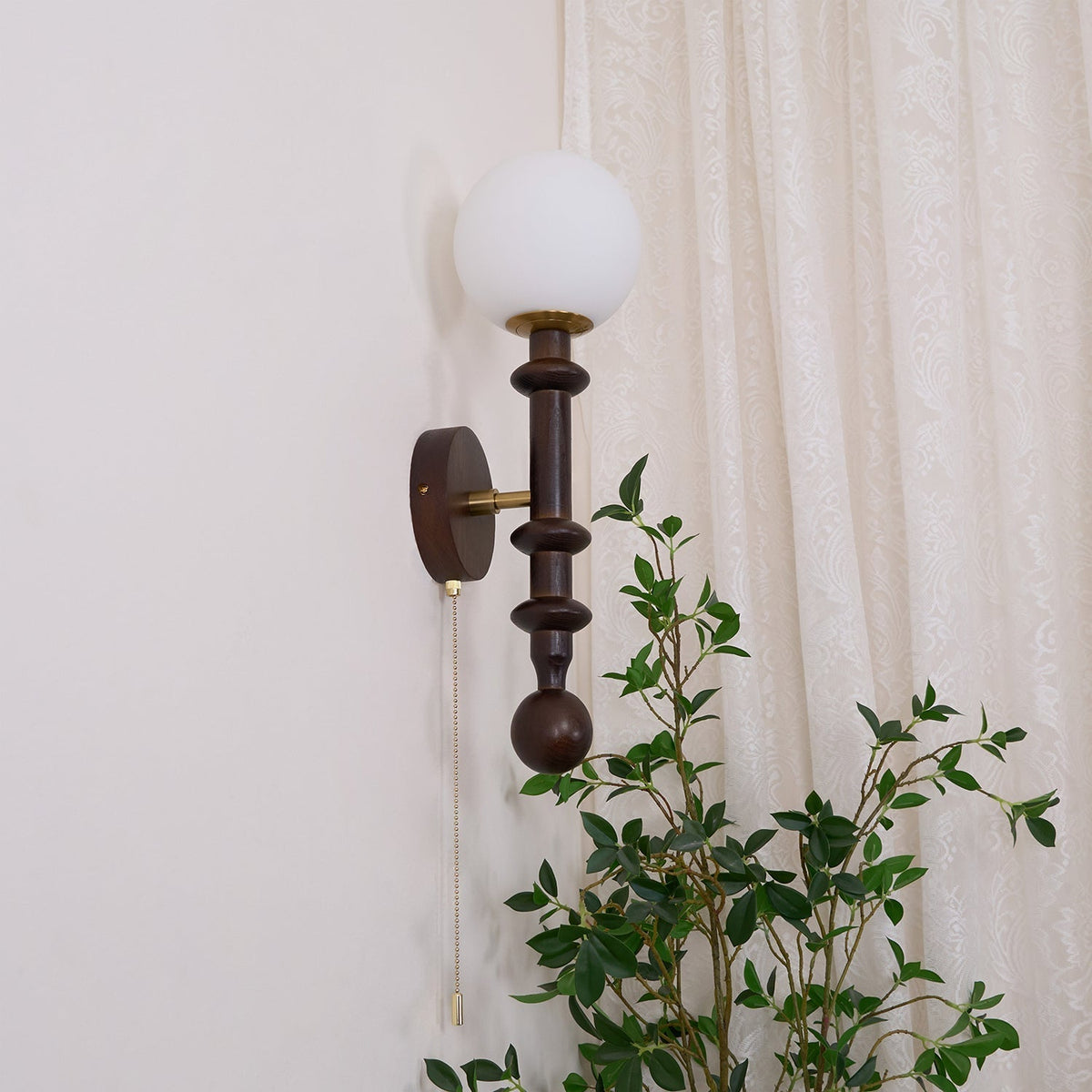 Davenena Wood Wall Light-Moonnatur