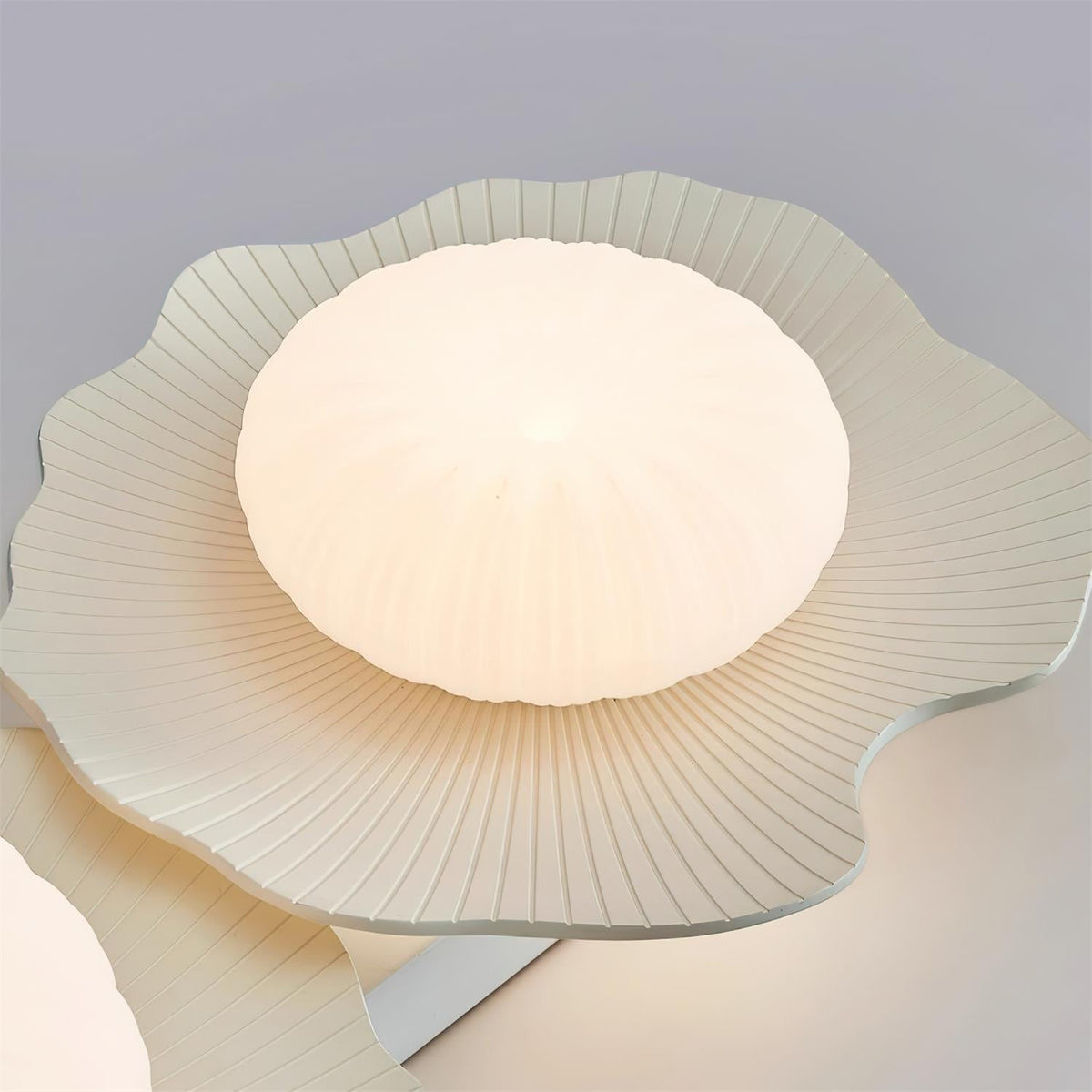 Caldeneth Resin Ceiling Light-Moonnatur