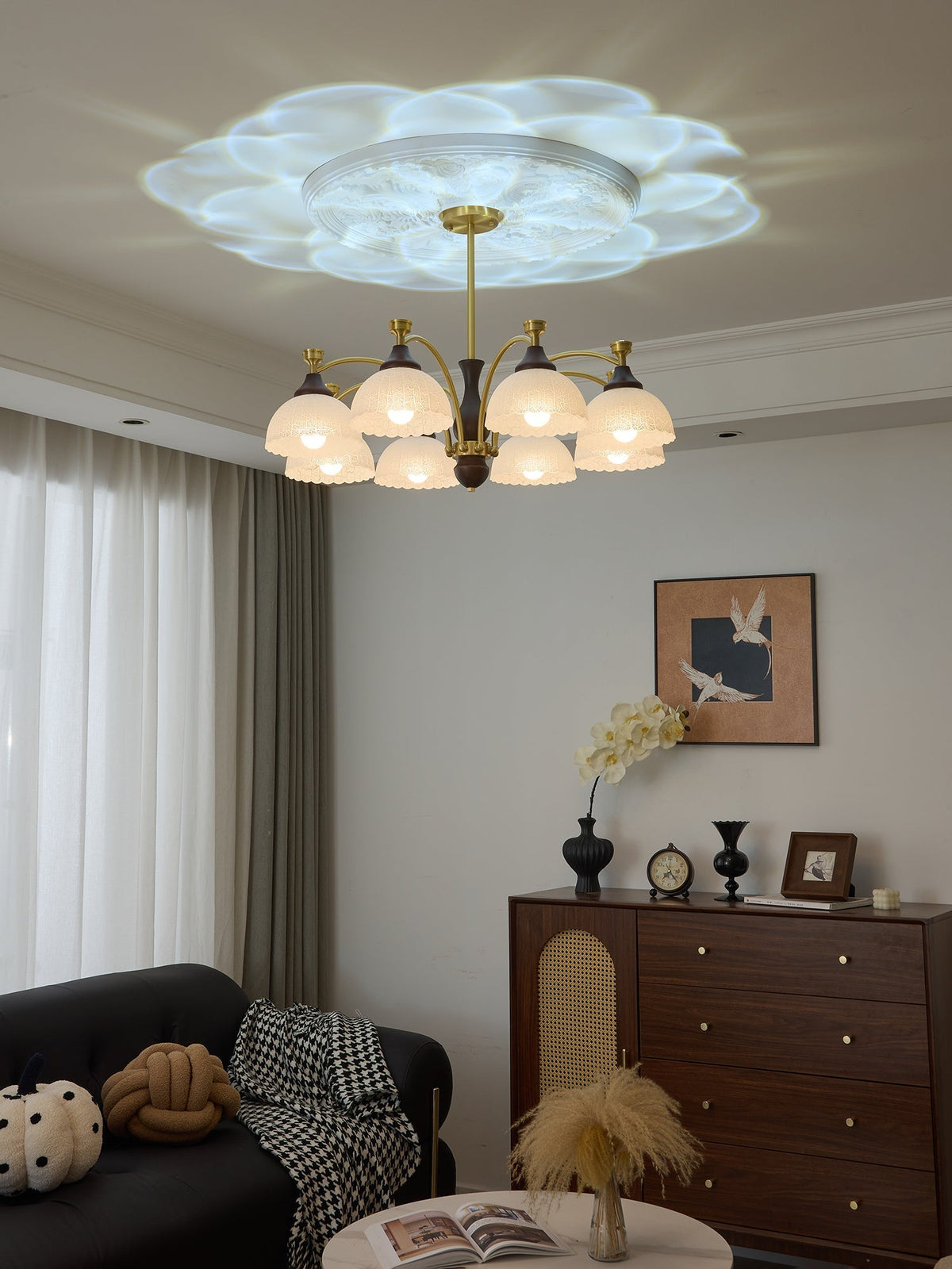 Sovara Wood Chandelier-Moonnatur