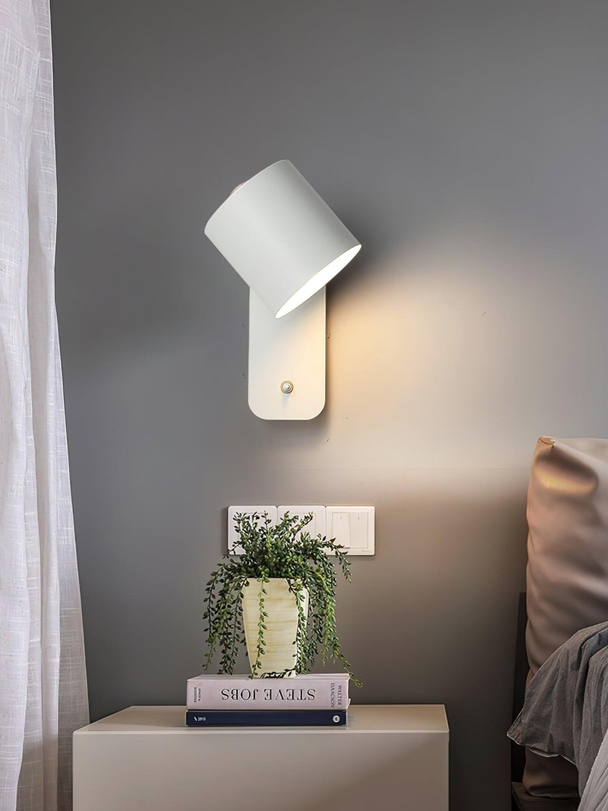 Levenenna Metal Wall Light-Moonnatur