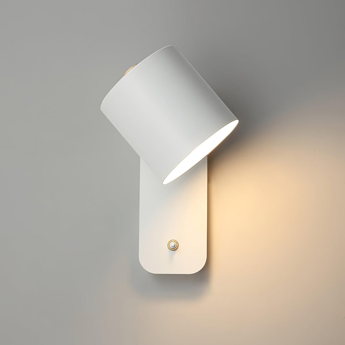 Levenenna Metal Wall Light-Moonnatur