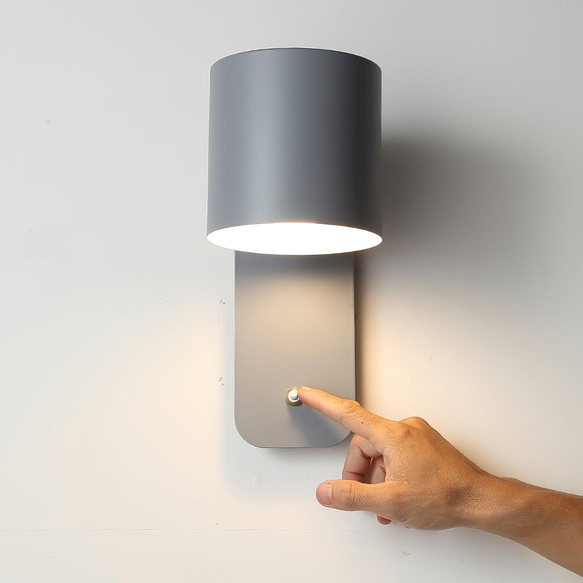 Levenenna Metal Wall Light-Moonnatur