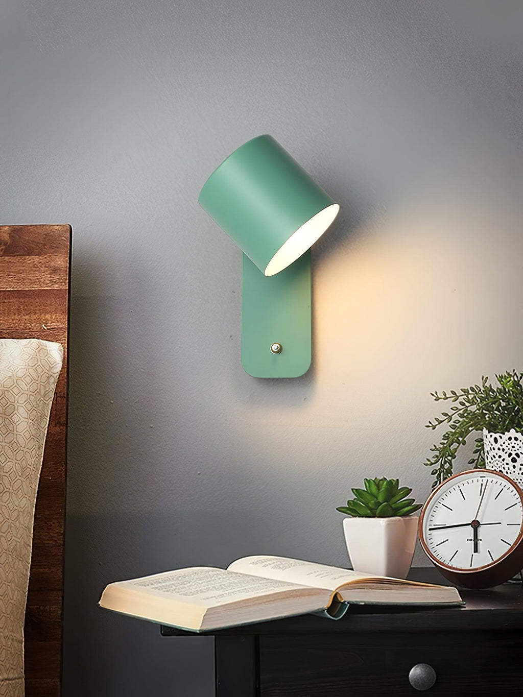 Levenenna Metal Wall Light-Moonnatur