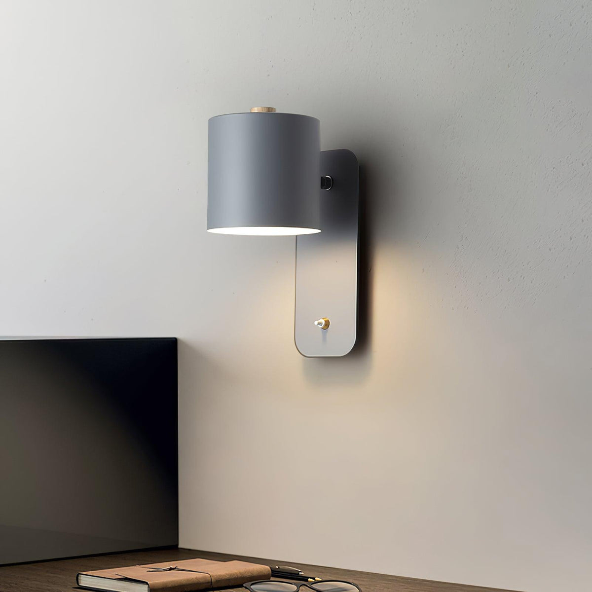 Levenenna Metal Wall Light-Moonnatur