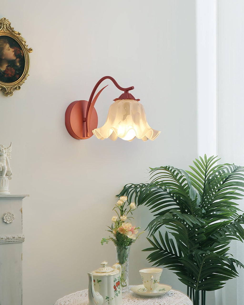 Lathenelle Acrylic Wall Light-Moonnatur