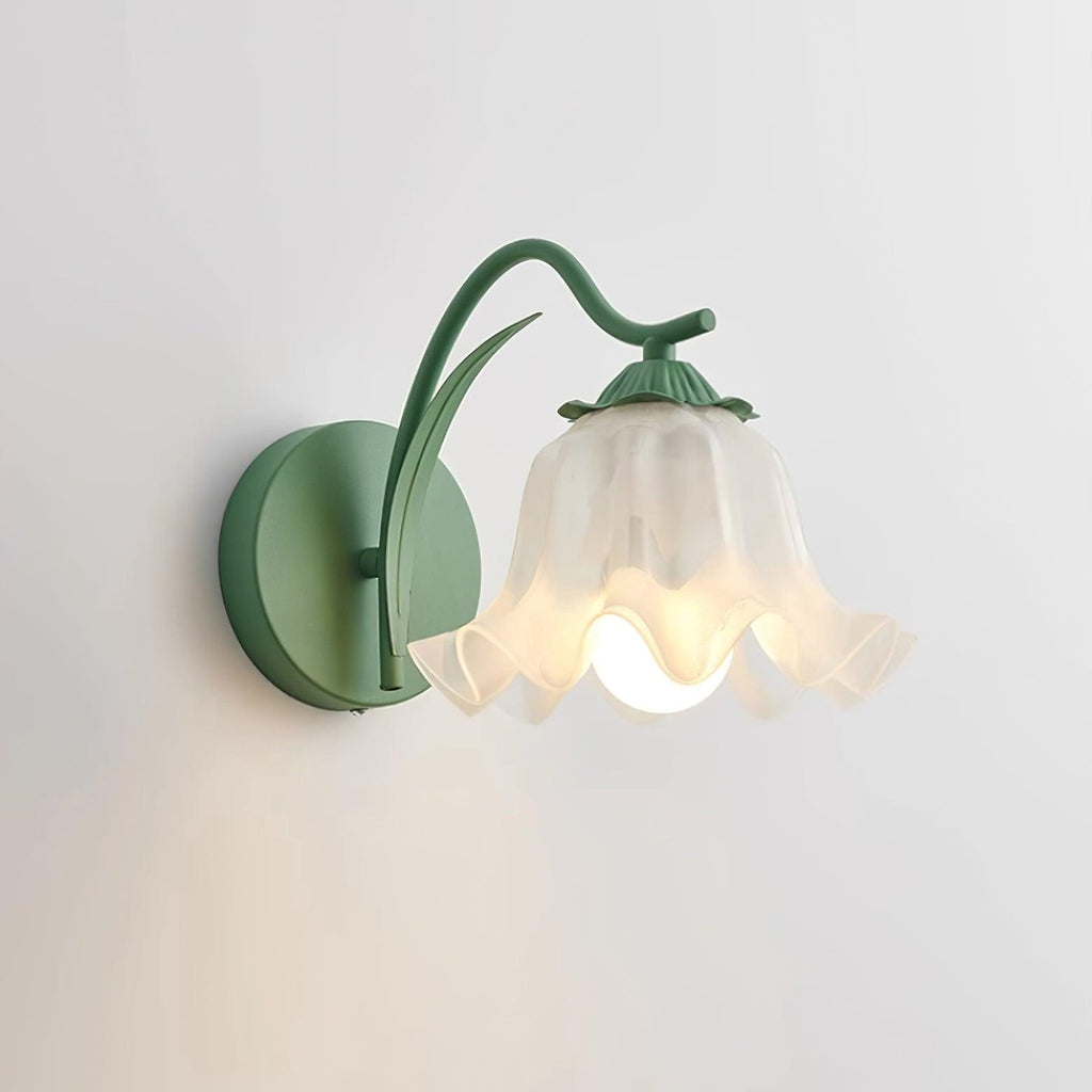 Lathenelle Acrylic Wall Light-Moonnatur