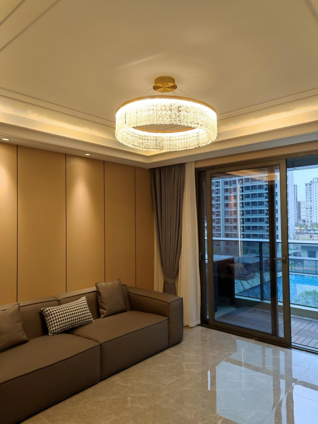 Verdenara Crystal Chandelier-Moonnatur