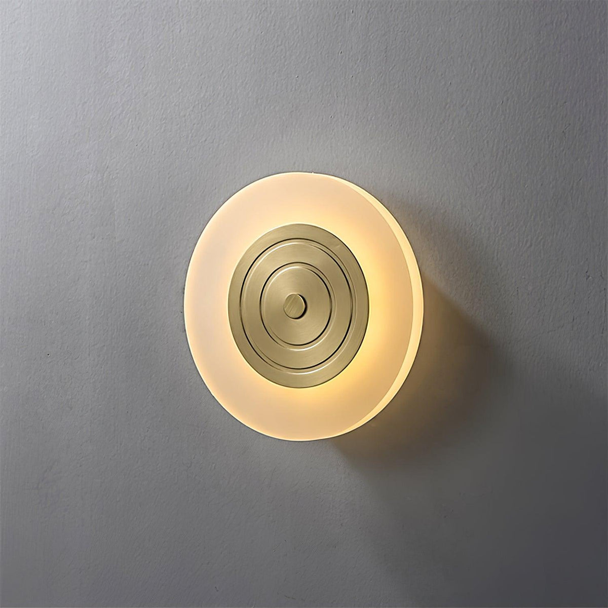 Nolaven Acrylic Wall Lamp-Moonnatur