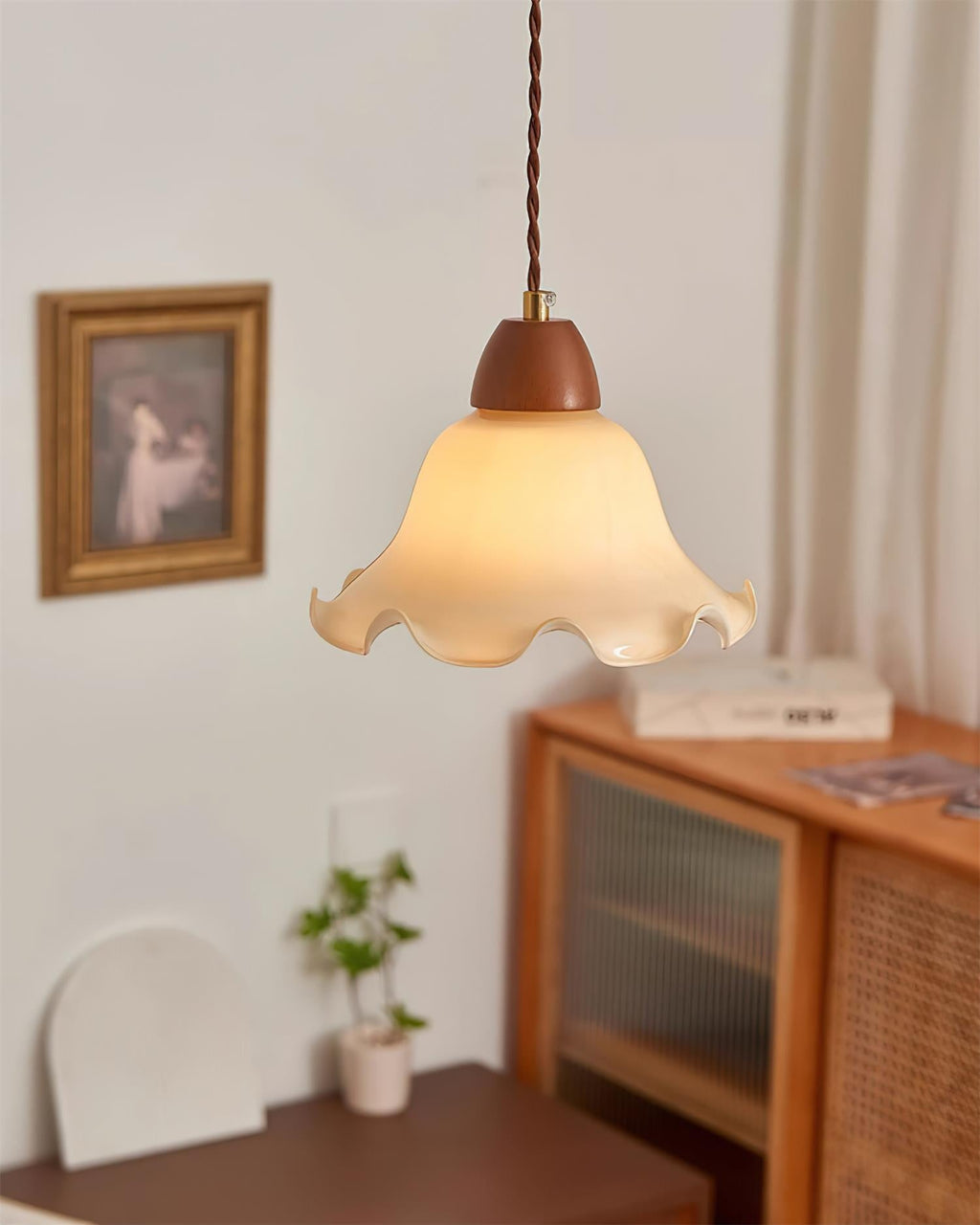 Lorrenena Glass Pendant Light-Moonnatur