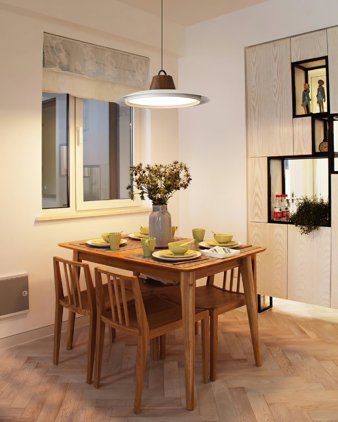 Narenena Acrylic Pendant Light-Moonnatur