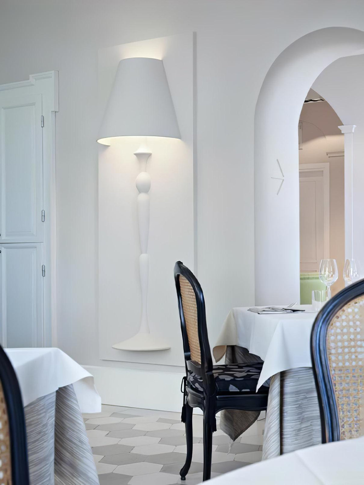 Qonelle Plaster Wall Lamp-Moonnatur