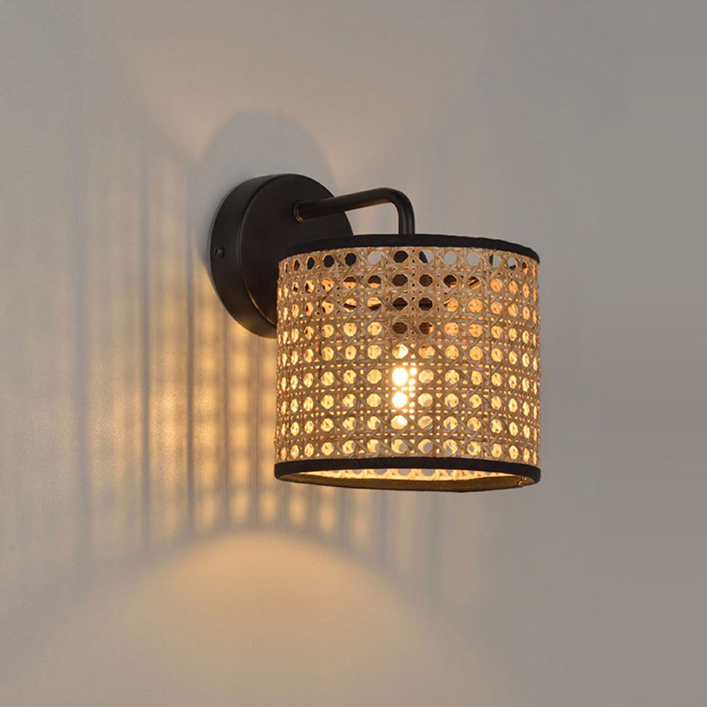 Oakenmere Rattan Wall Light-Moonnatur