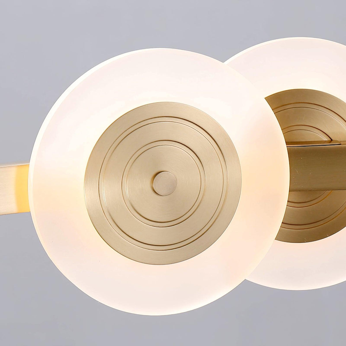 Iverelle Acrylic Chandelier-Moonnatur