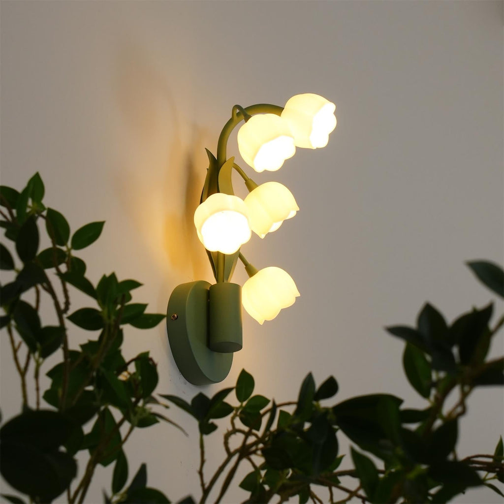 Quenellynne Polycarbonate Wall Light-Moonnatur