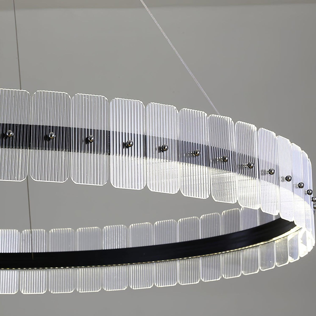 Norevia Acrylic Chandelier-Moonnatur