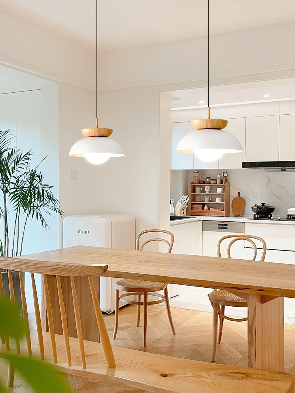 Morvenelle Glass Pendant Light-Moonnatur