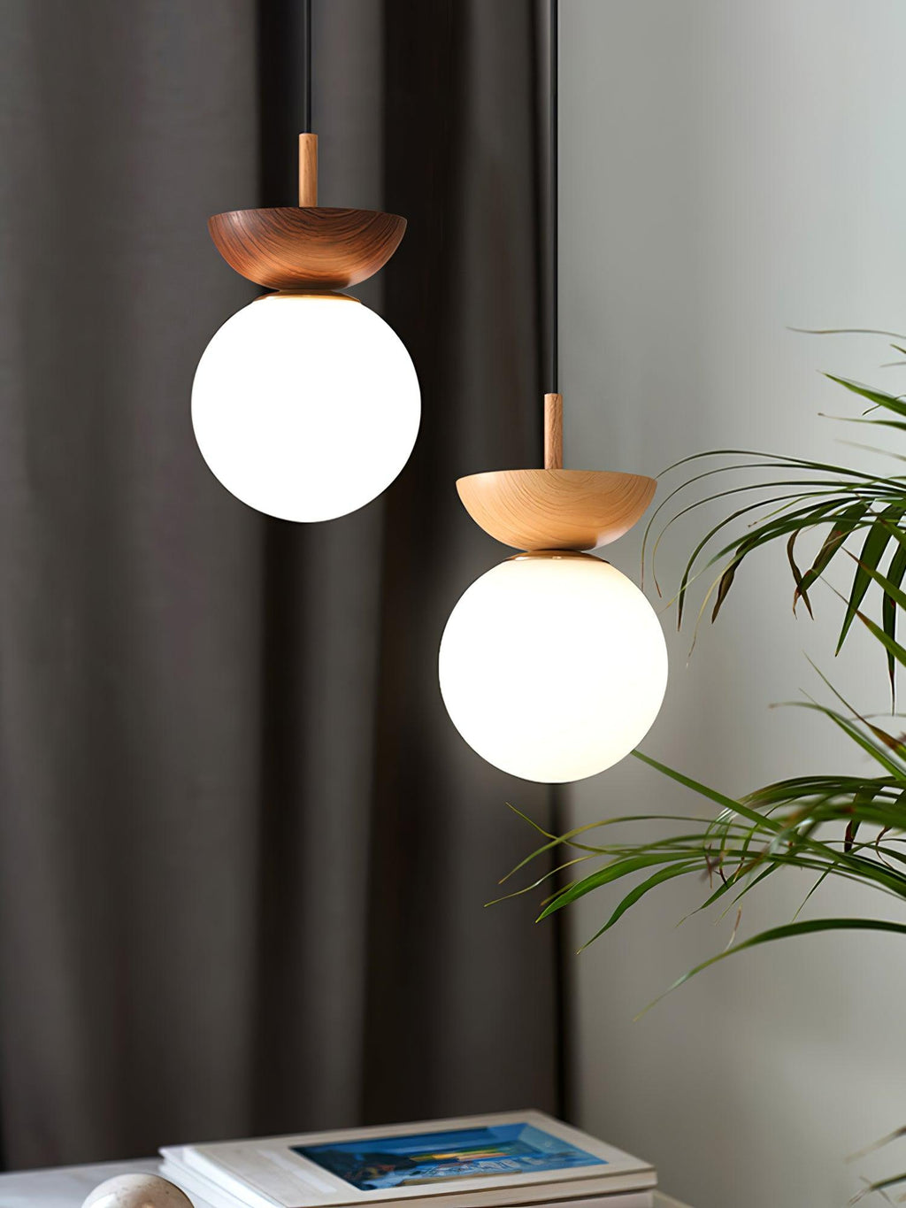 Morvenelle Glass Pendant Light-Moonnatur