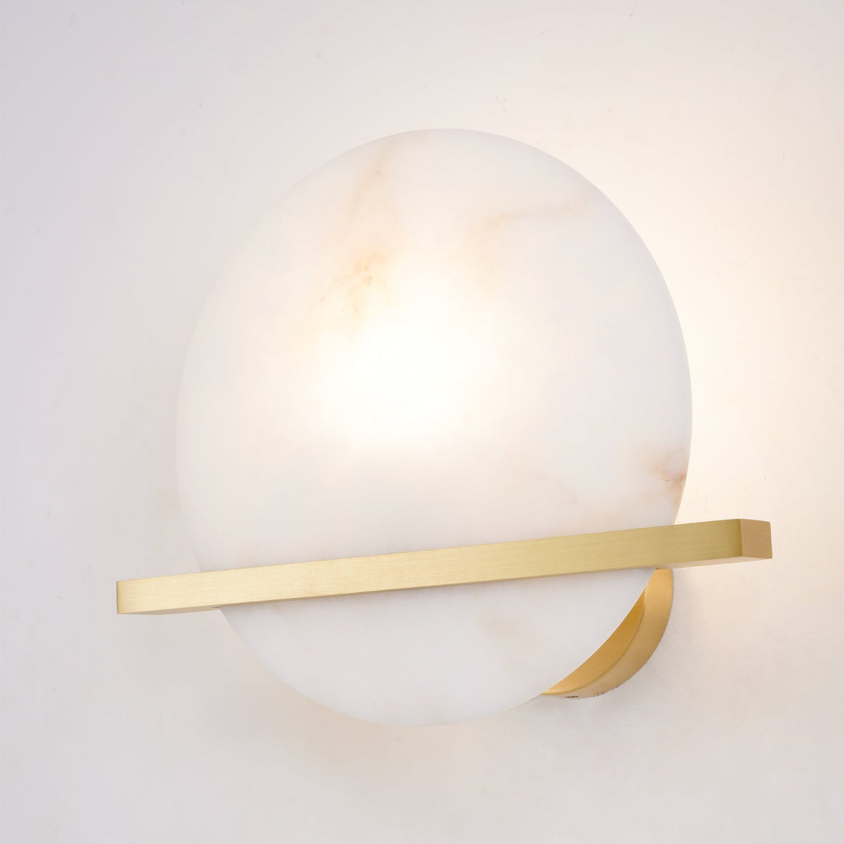 Wilvencove Alabaster Wall Light-Moonnatur