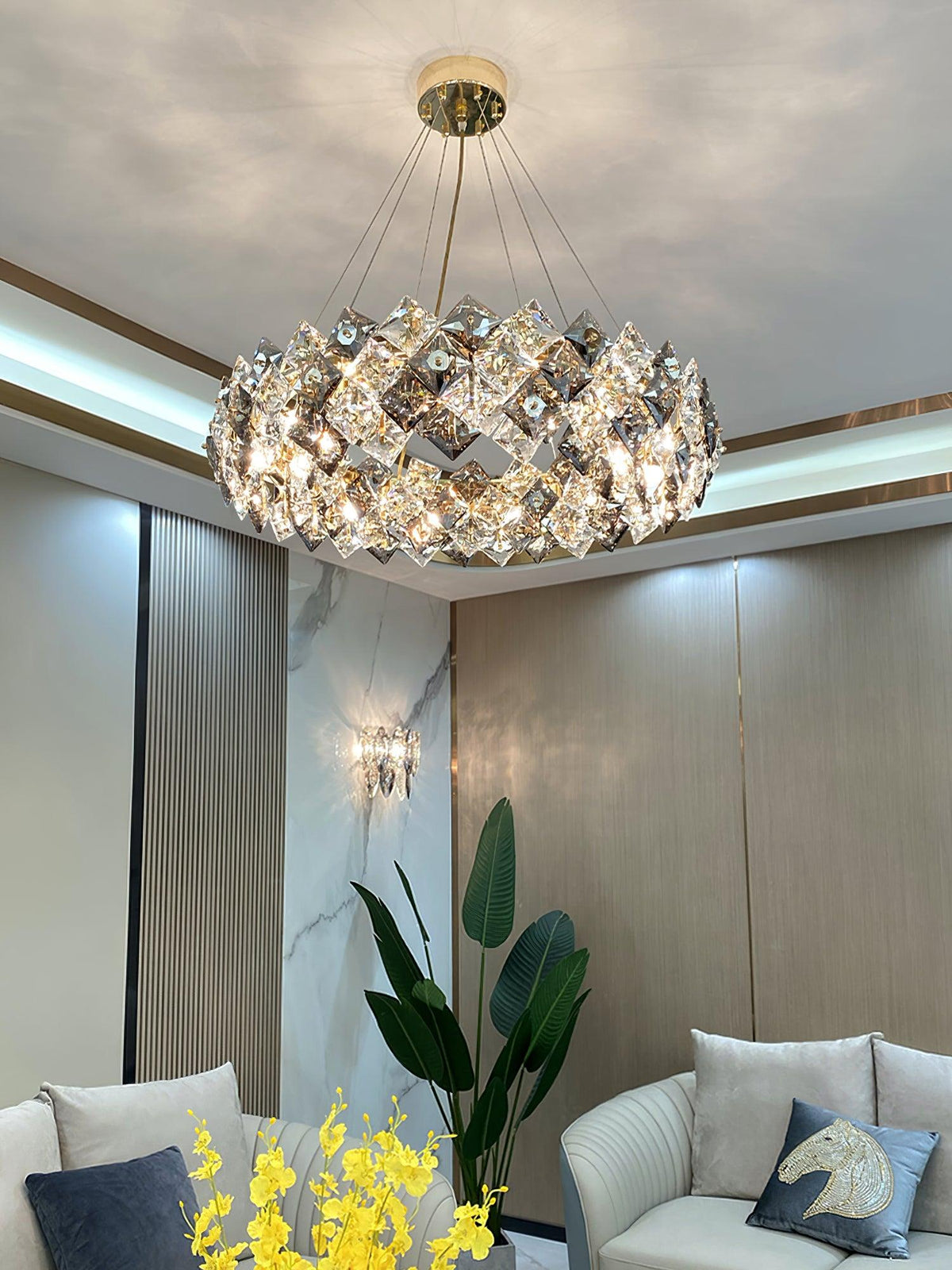 Oselia Crystal Chandelier-Moonnatur