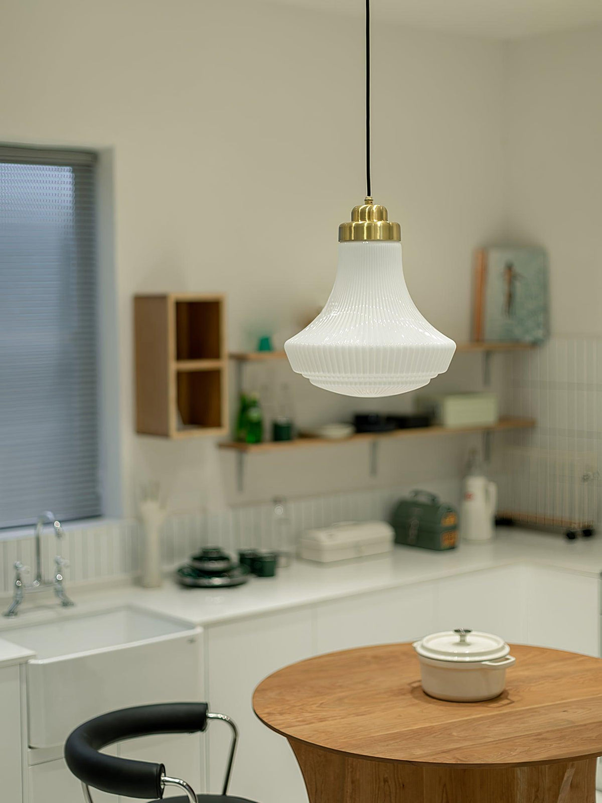 Bromelia Glass Pendant Light-Moonnatur