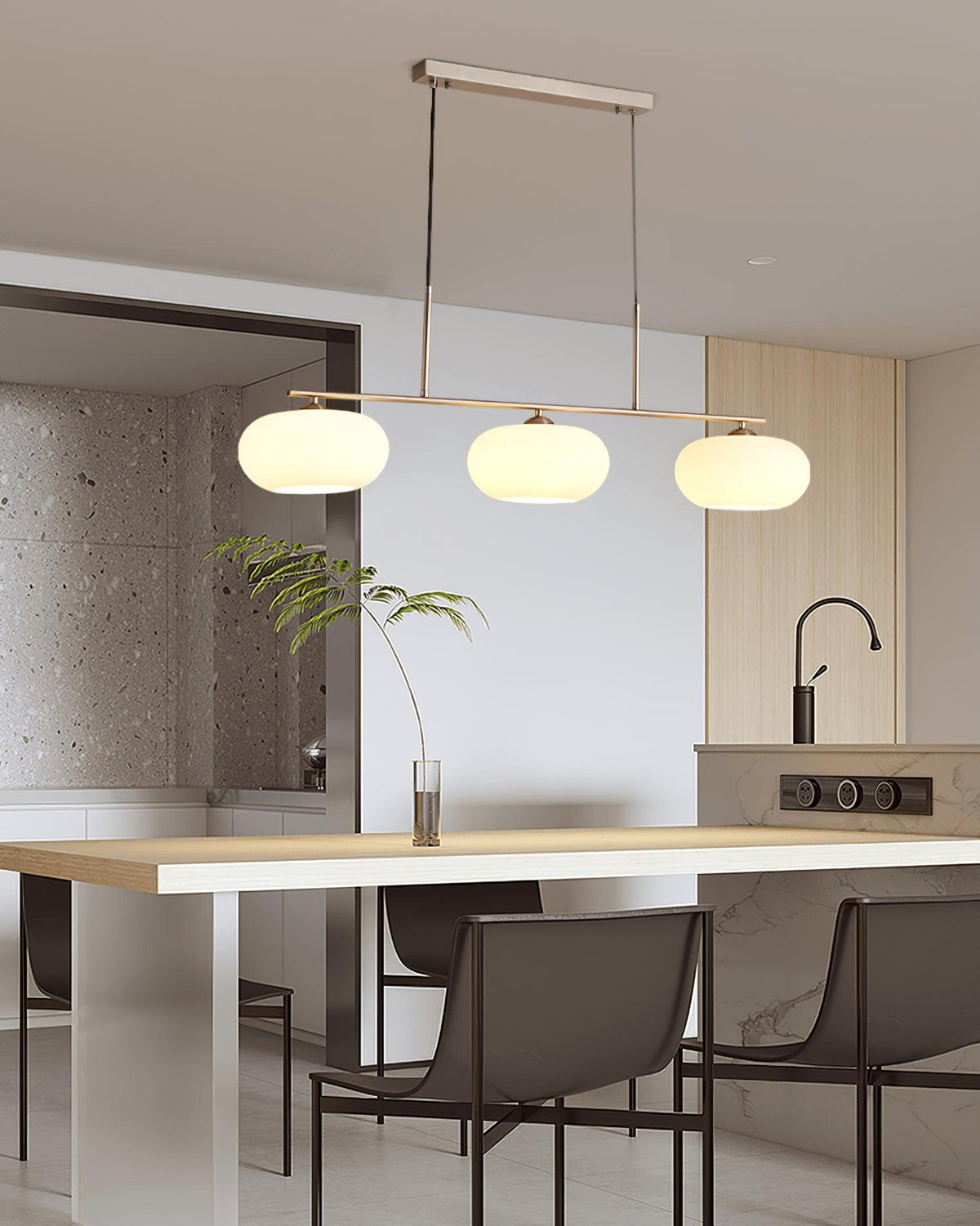 Xevoria Glass Pendant Lamp-Moonnatur