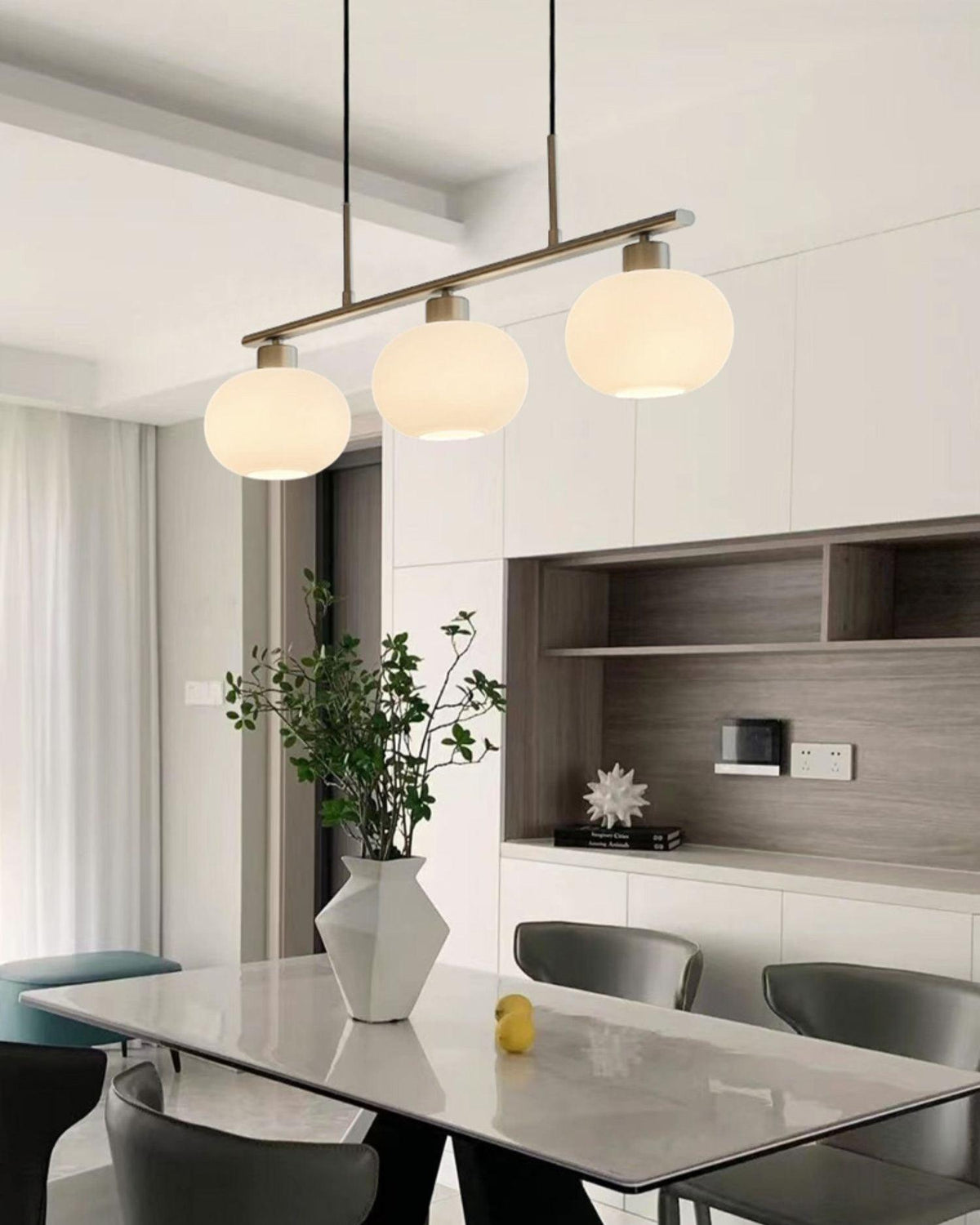 Xevoria Glass Pendant Lamp-Moonnatur