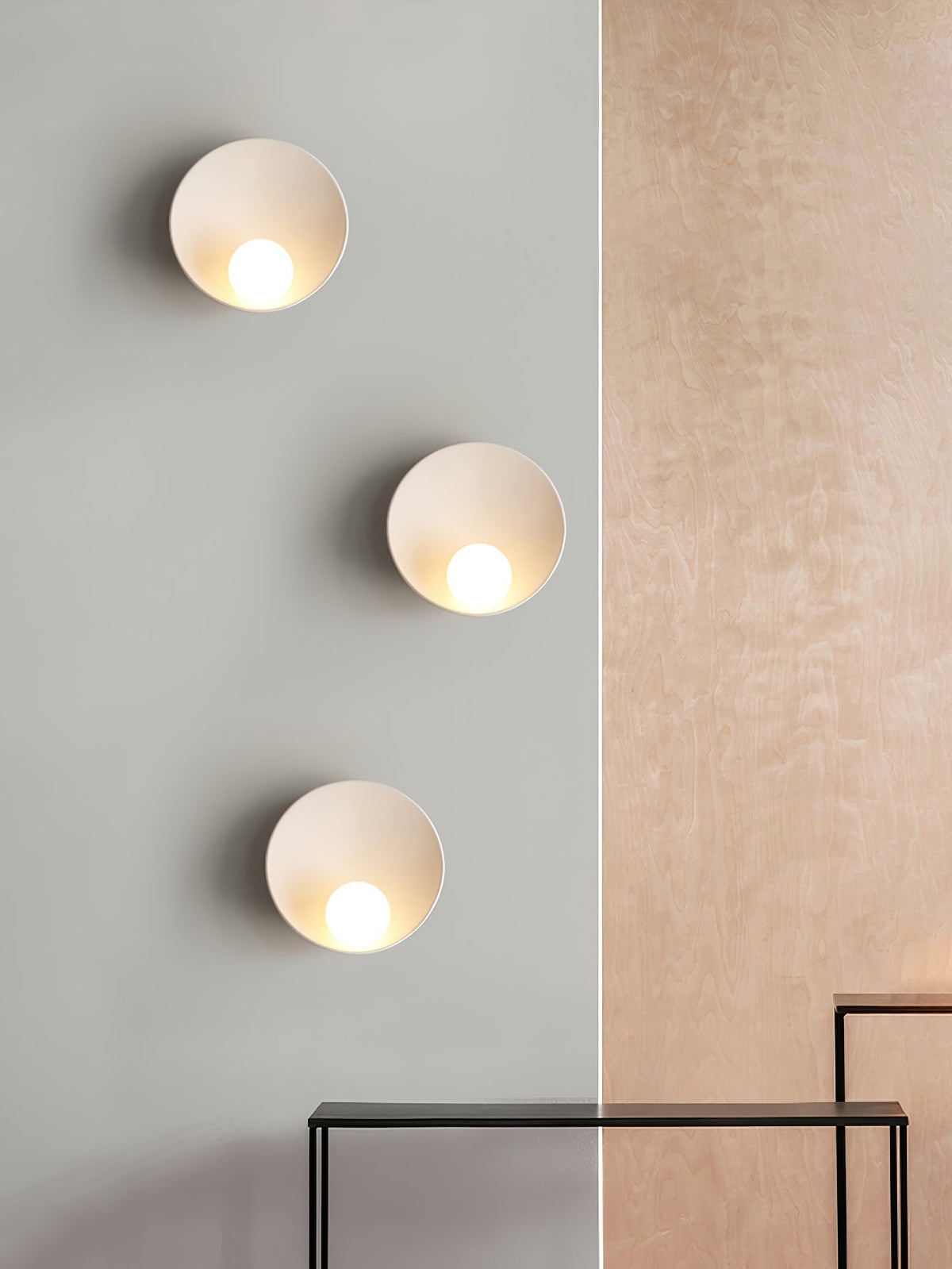 Davenina Resin Wall Light-Moonnatur