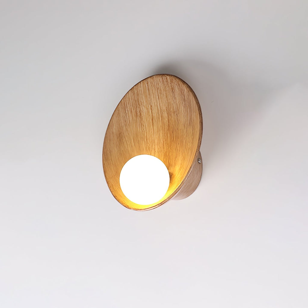 Davenina Resin Wall Light-Moonnatur