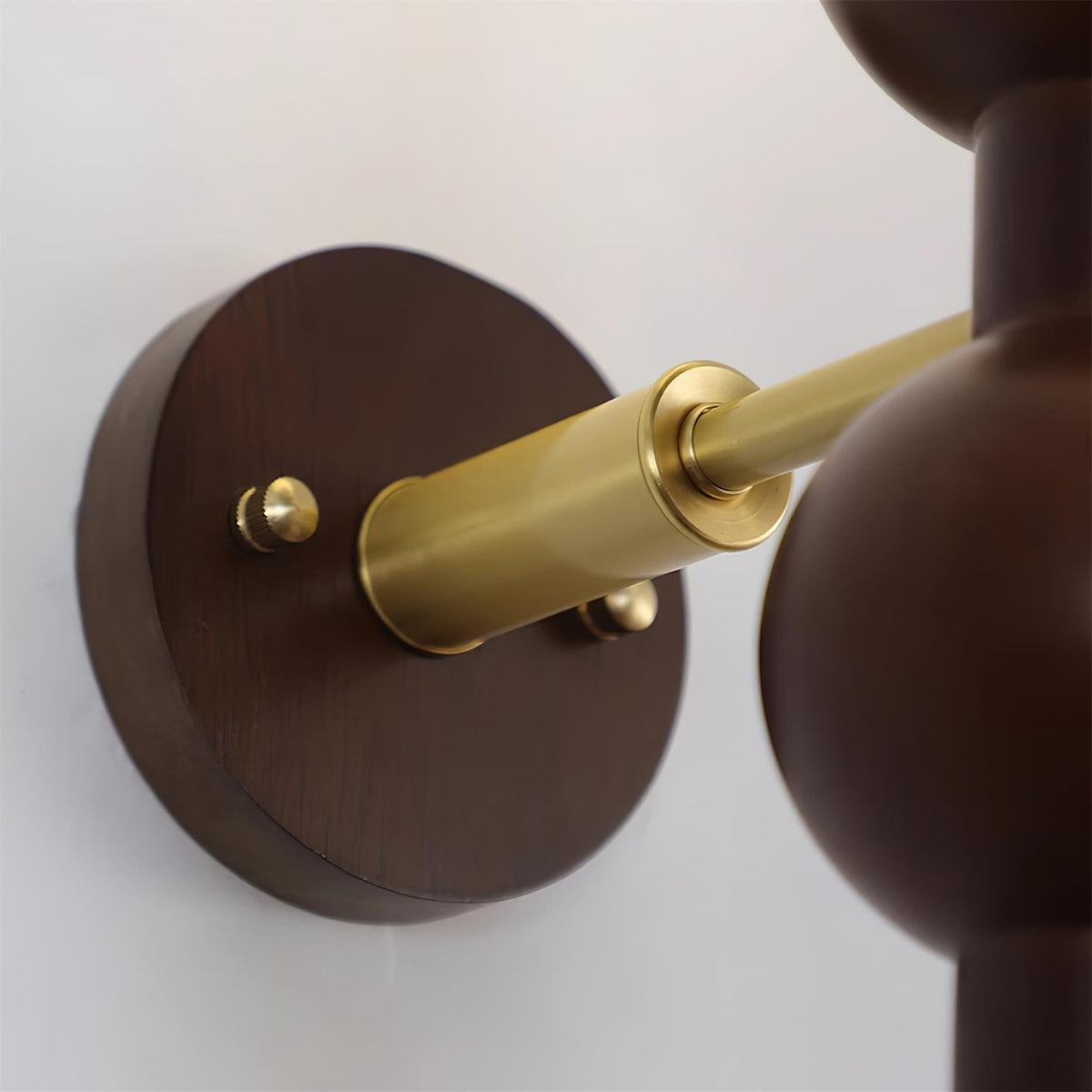 Corenonna Wood Wall Light-Moonnatur