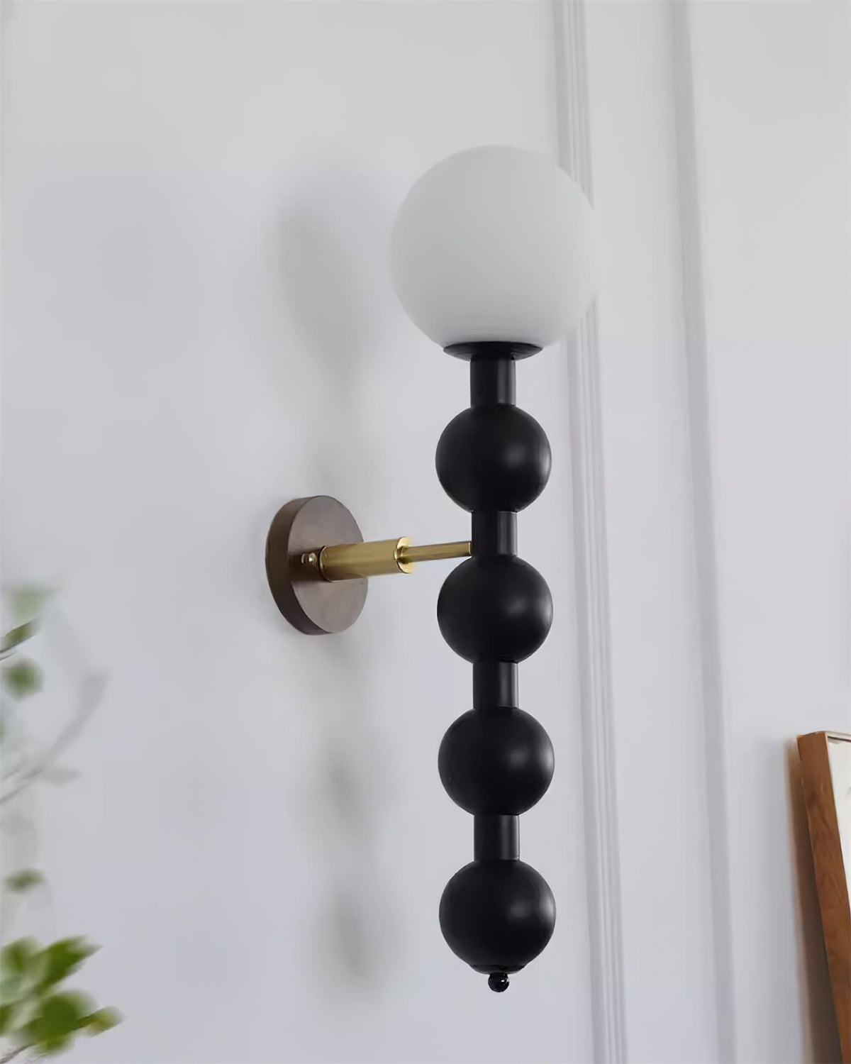 Corenonna Wood Wall Light-Moonnatur