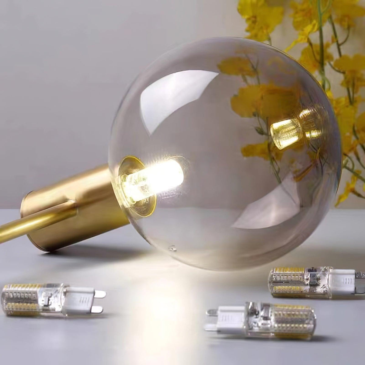 Elowia Glass Chandelier-Moonnatur