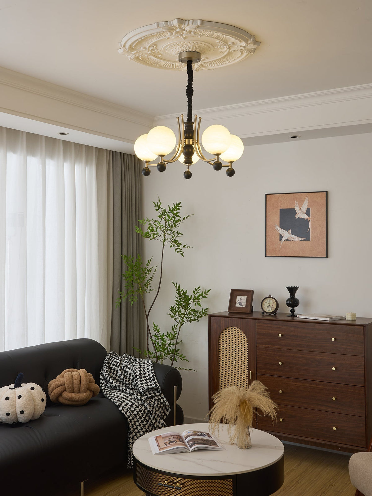 Rimara Wood Chandelier-Moonnatur
