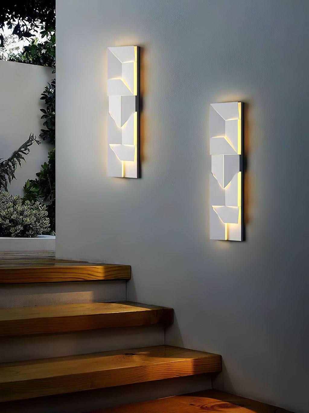 Lalmira Metal Wall Light-Moonnatur