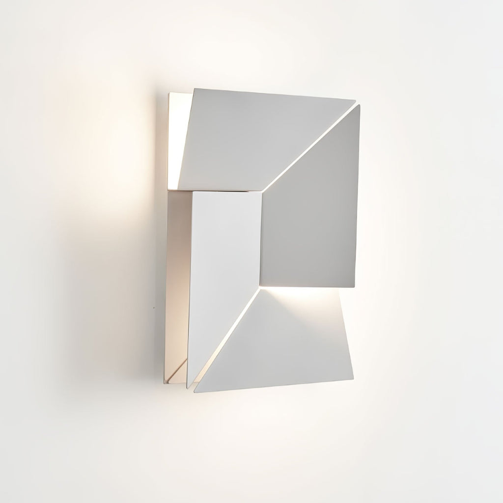 Lalmira Metal Wall Light-Moonnatur