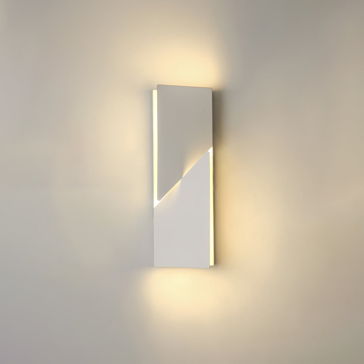 Lalmira Metal Wall Light-Moonnatur
