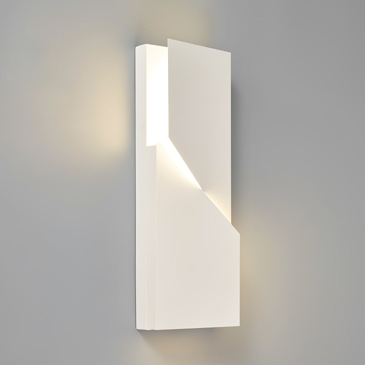 Lalmira Metal Wall Light-Moonnatur