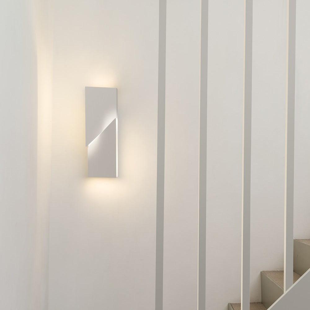 Lalmira Metal Wall Light-Moonnatur