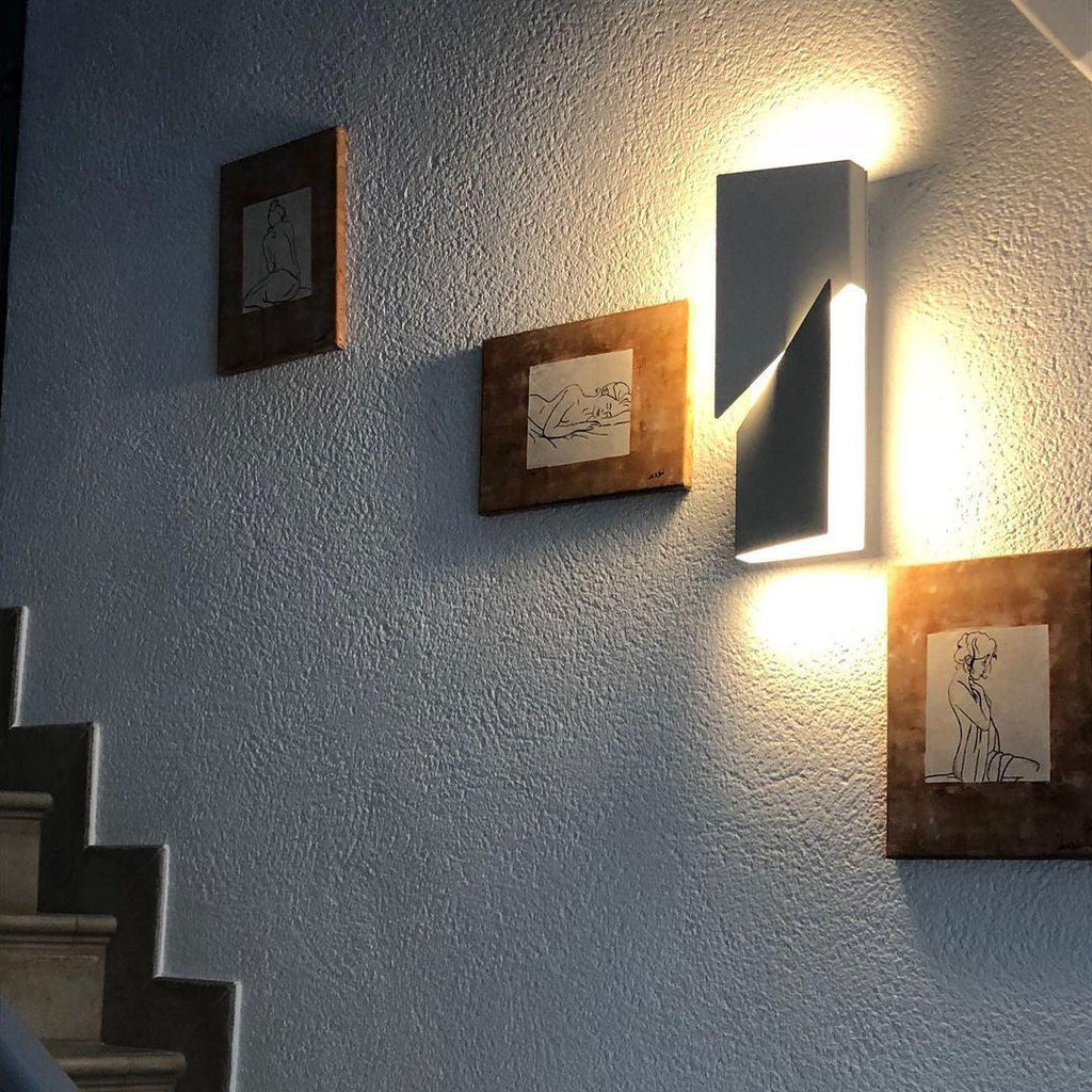 Lalmira Metal Wall Light-Moonnatur